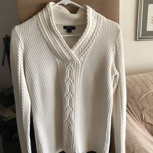 Nautica sweater